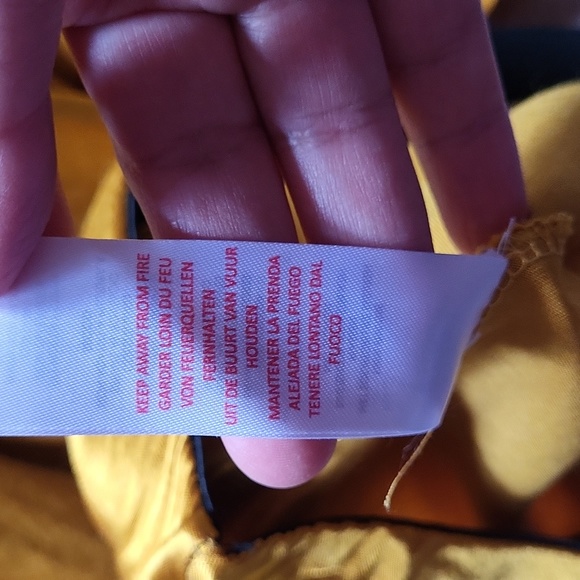 ππ Host Pick Nasty Gal Satin Bias Skirtππ - Picture 9 of 10